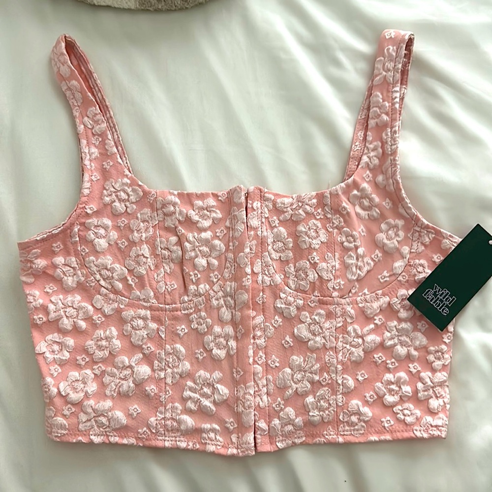 NWT target top